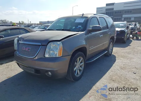 2013 GMC Yukon Denali z USA, uszkodzony, nr VIN 1GKS2EEF2DR240864
